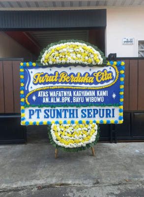 Papan Bunga Duka di Tumumpa Satu