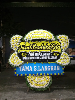 Papan Bunga Duka di Tumumpa Satu